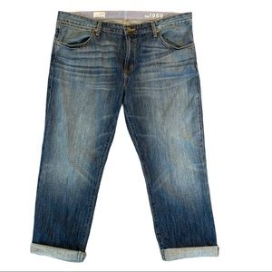 Gap 1969 Boyfriend Jeans Size 33/16 NWOT